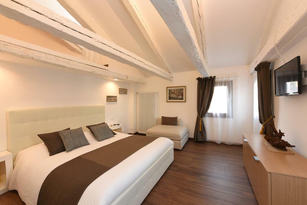 Sweet Apartment Frari Venezia Eksteriør bilde